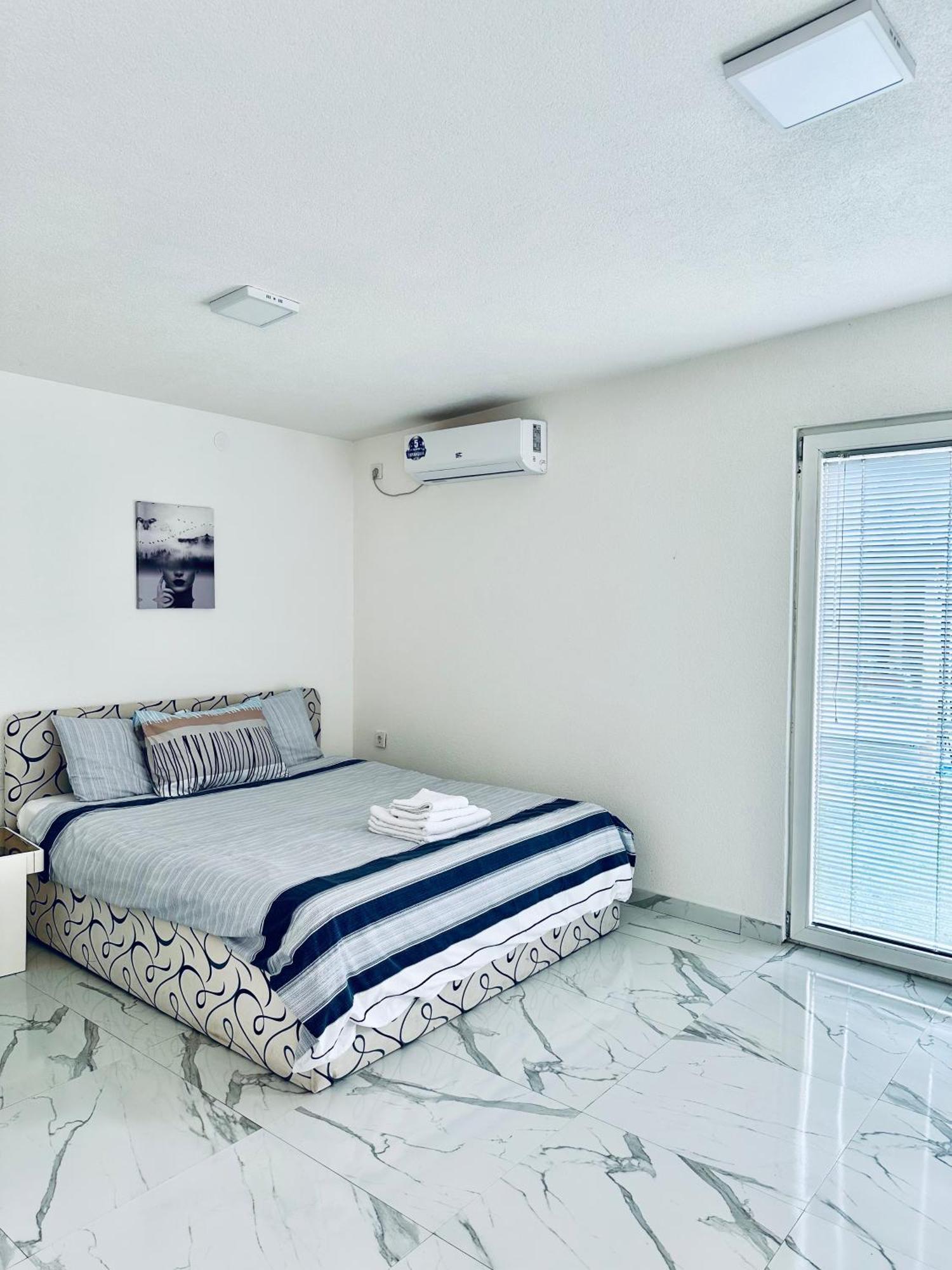 Luka Apartment In The Center Of أوهغيد المظهر الخارجي الصورة